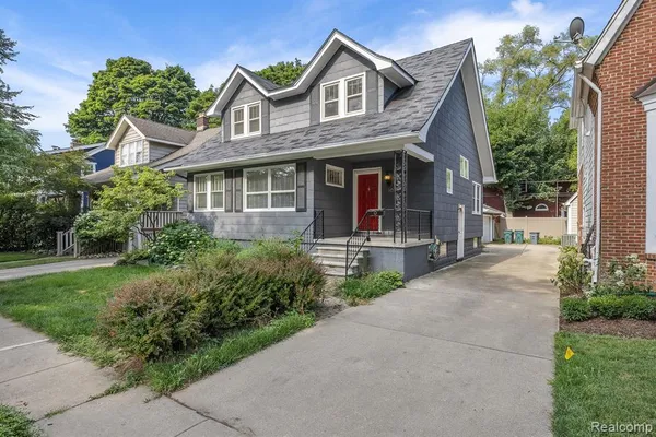 $3,000 | 1026 Floyd Street, Birmingham, MI 48009