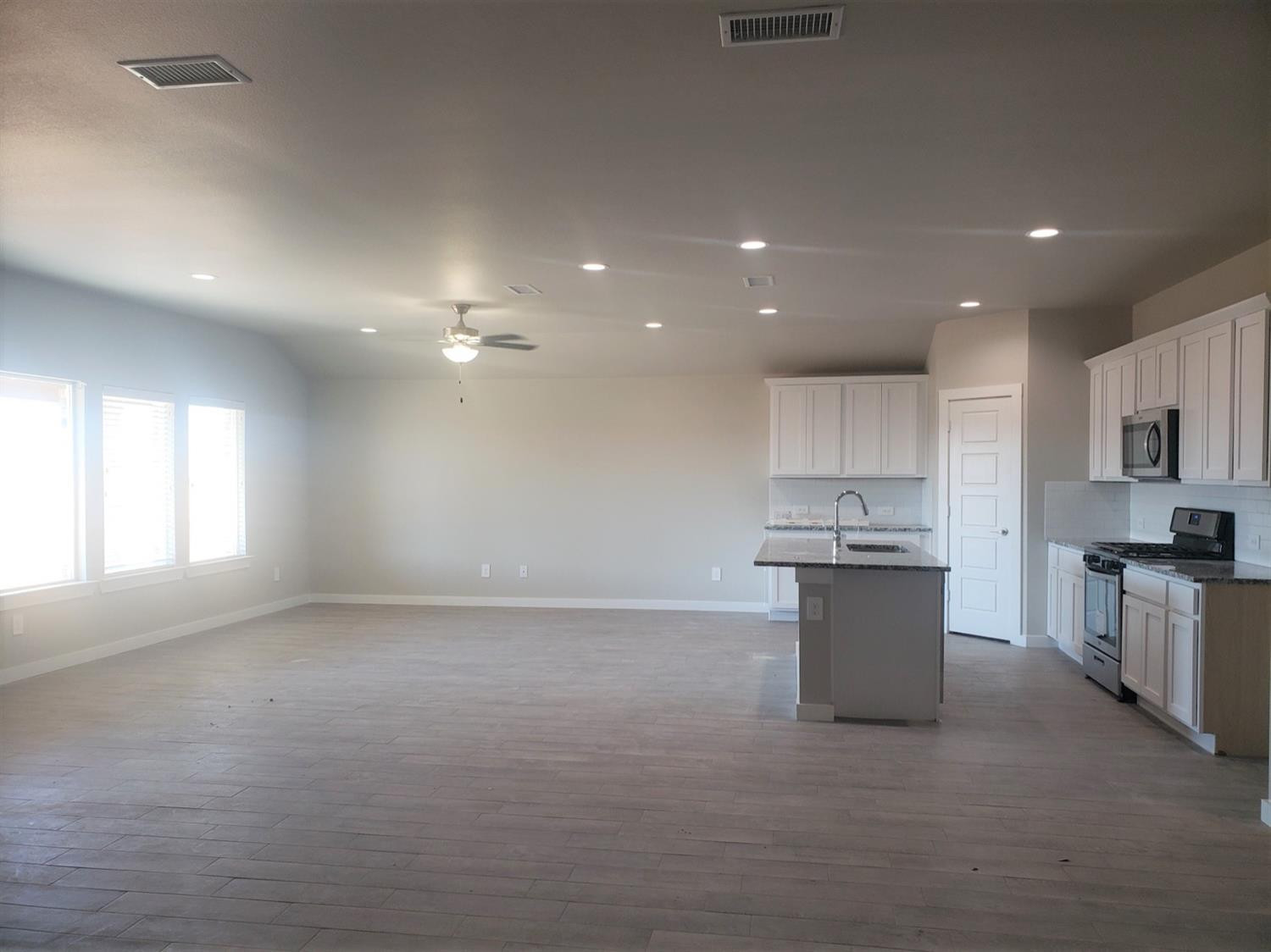 317 Ranger Street Wolfforth, TX 79382 - Photo 7 of 19 Photo 7