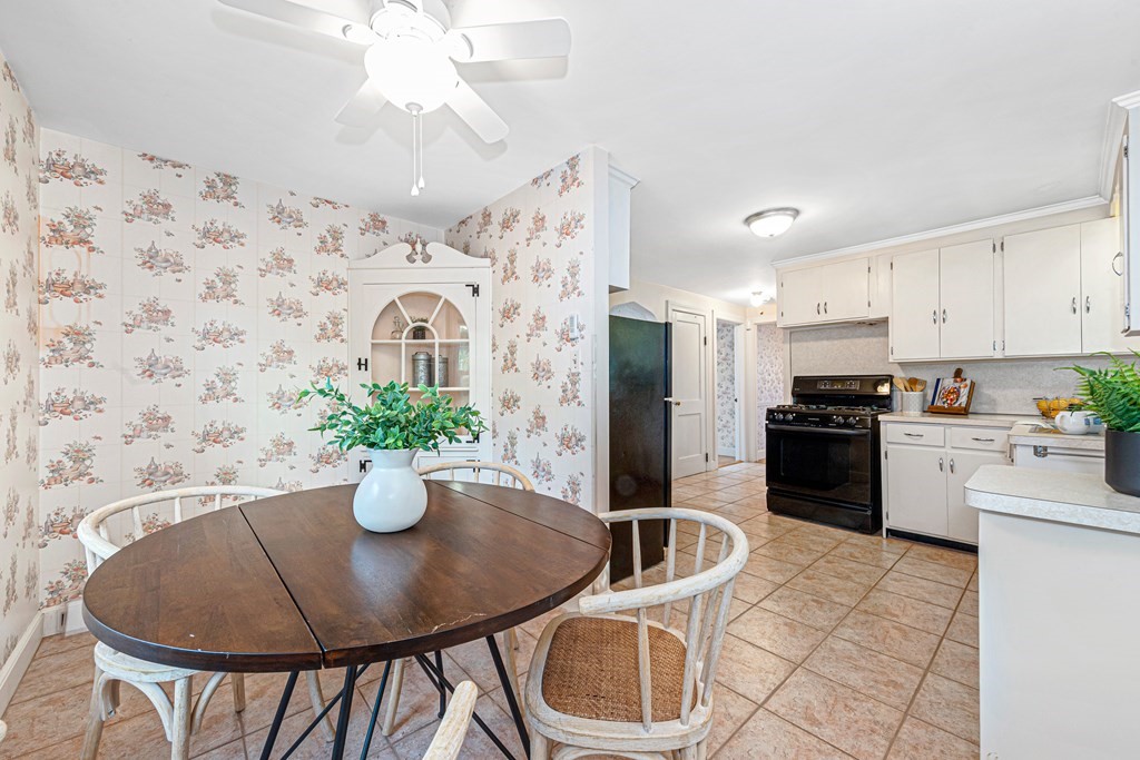 4 Fountain Road Arlington, MA 02476 - Photo 19 of 30