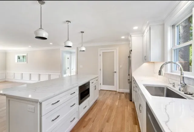 $10,200 | 30 Asheville Road, Newton, MA 02462