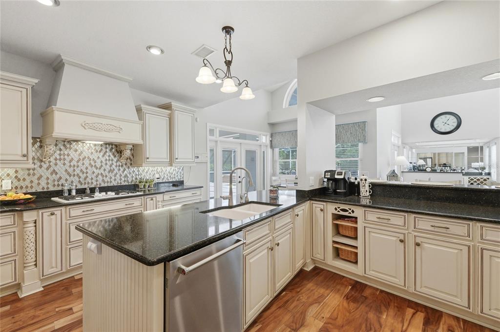 2954 Plantation Road Winter Haven, FL 33884 - Photo 27 of 90