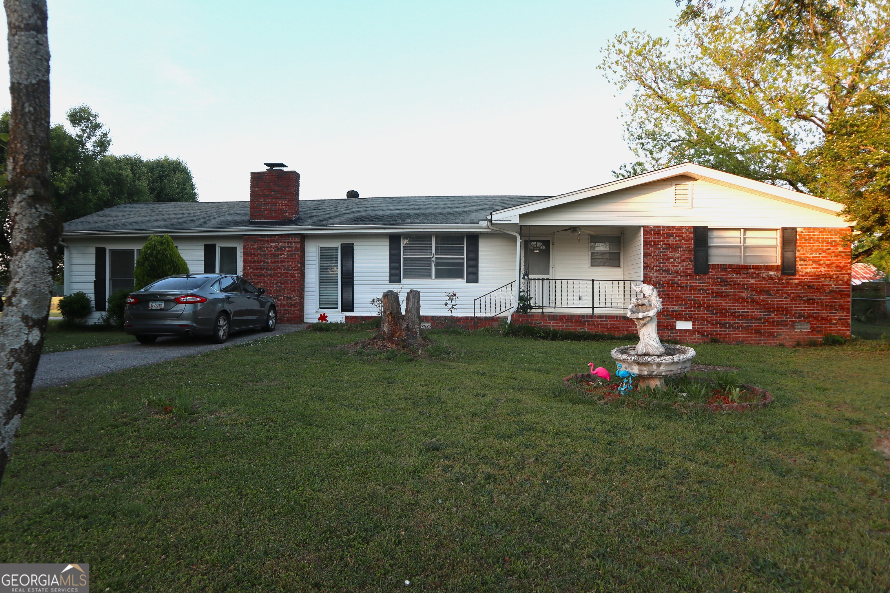 640 Gholston Street Comer, GA 30629 - Photo 1 of 40