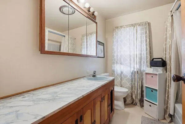 $230,000 | 5455 Sand Ridge Road, Morris, IL 60450