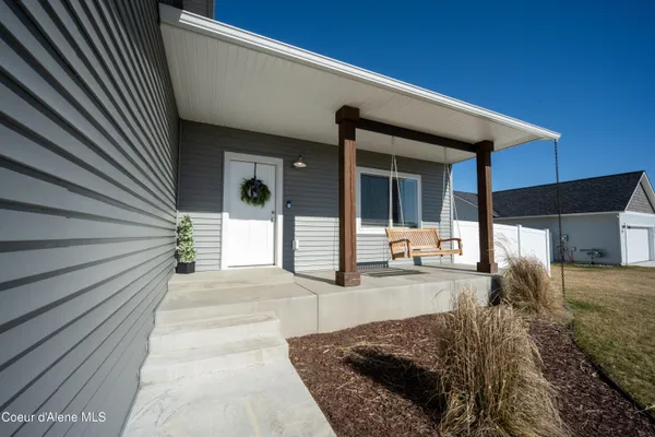 $540,000 | 12750 North Cavanaugh Drive, Rathdrum, ID 83858