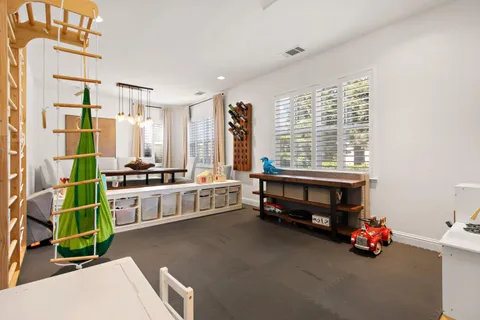 $969,000 | 19 Waters Cove Court, Sacramento, CA 95831