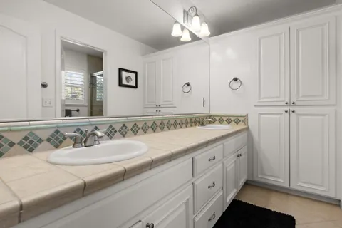 $969,000 | 19 Waters Cove Court, Sacramento, CA 95831