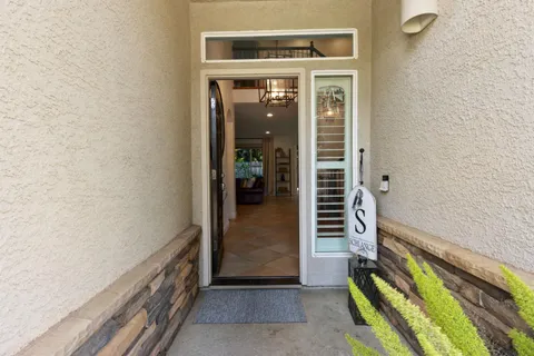 $969,000 | 19 Waters Cove Court, Sacramento, CA 95831