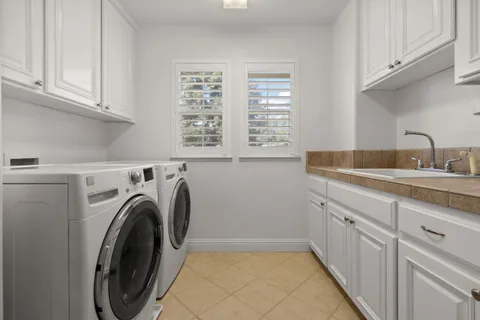 $969,000 | 19 Waters Cove Court, Sacramento, CA 95831