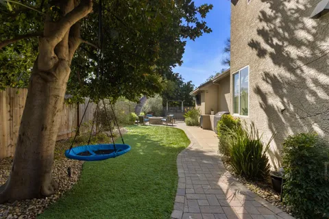 $969,000 | 19 Waters Cove Court, Sacramento, CA 95831