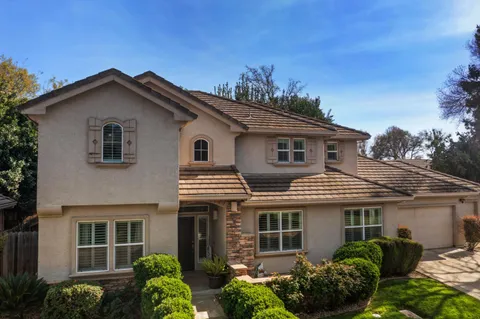 $969,000 | 19 Waters Cove Court, Sacramento, CA 95831