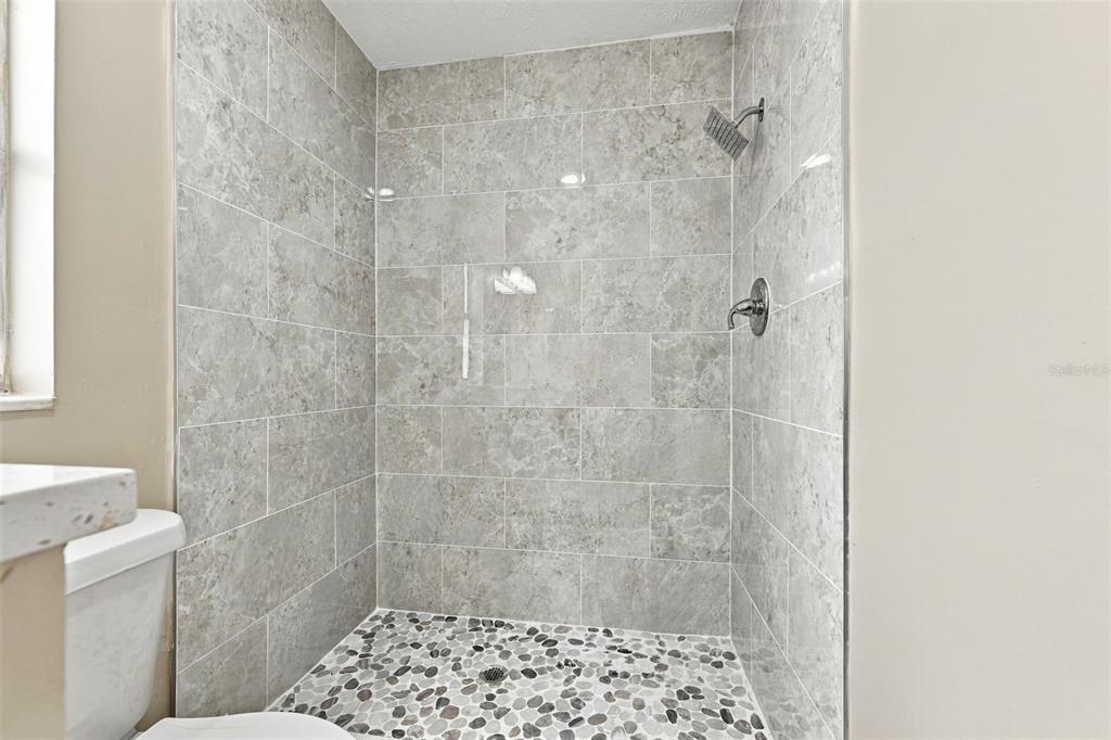 509 Clemons Road Brandon, FL 33510 - Photo 17 of 42 Gallery Image 17