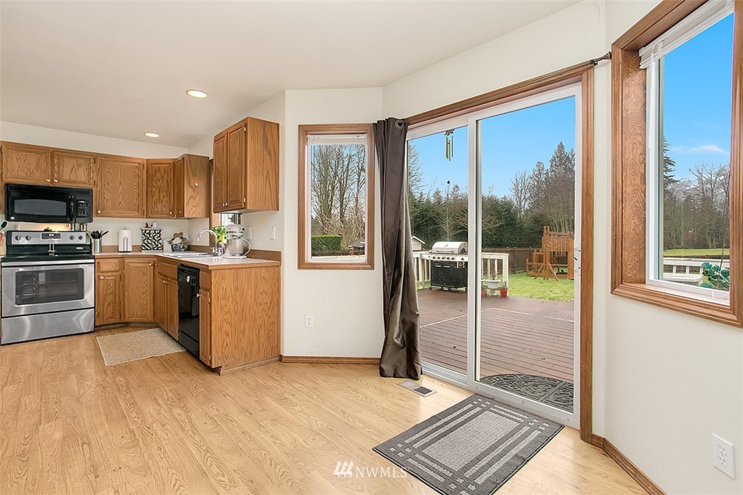 12818 Ingraham Road Monroe, WA 98272 - Photo 11 of 24