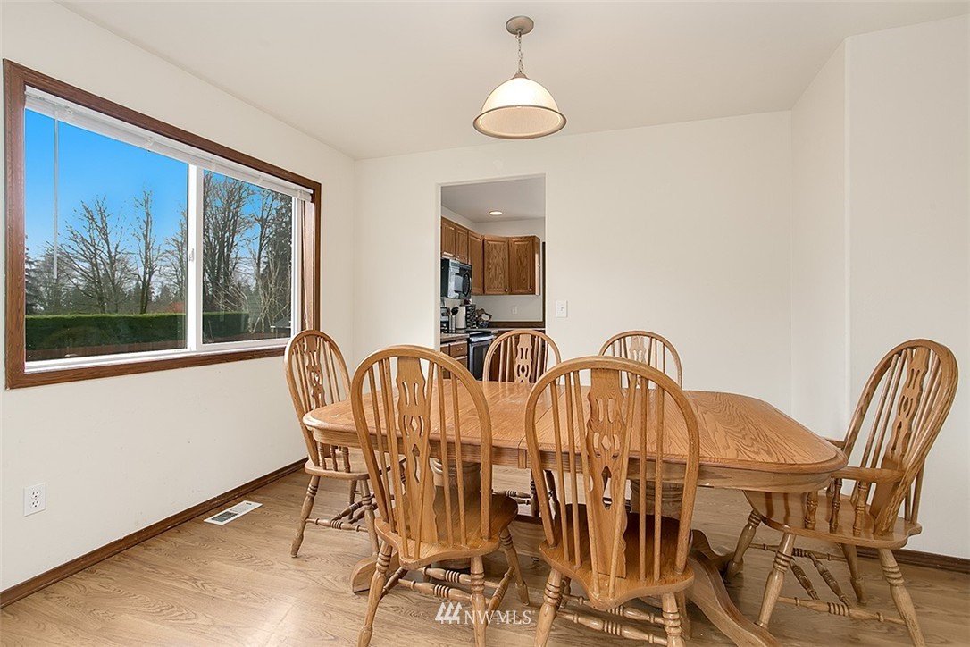 12818 Ingraham Road Monroe, WA 98272 - Photo 8 of 24