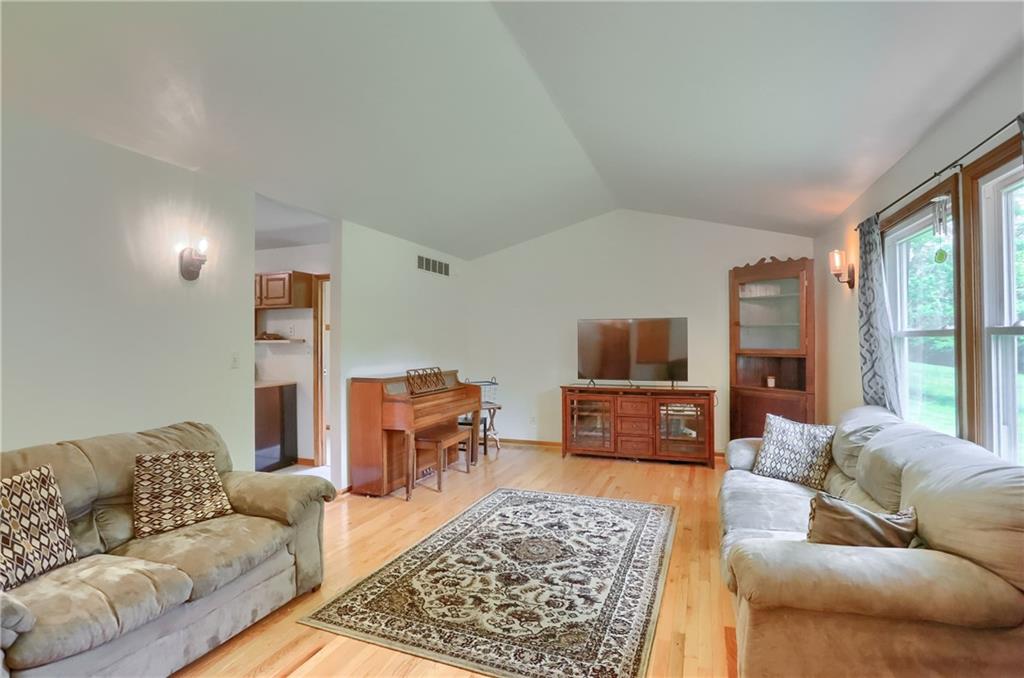 191 Tate Road Hookstown, PA 15050 - Photo 4 of 50 Gallery Image 4