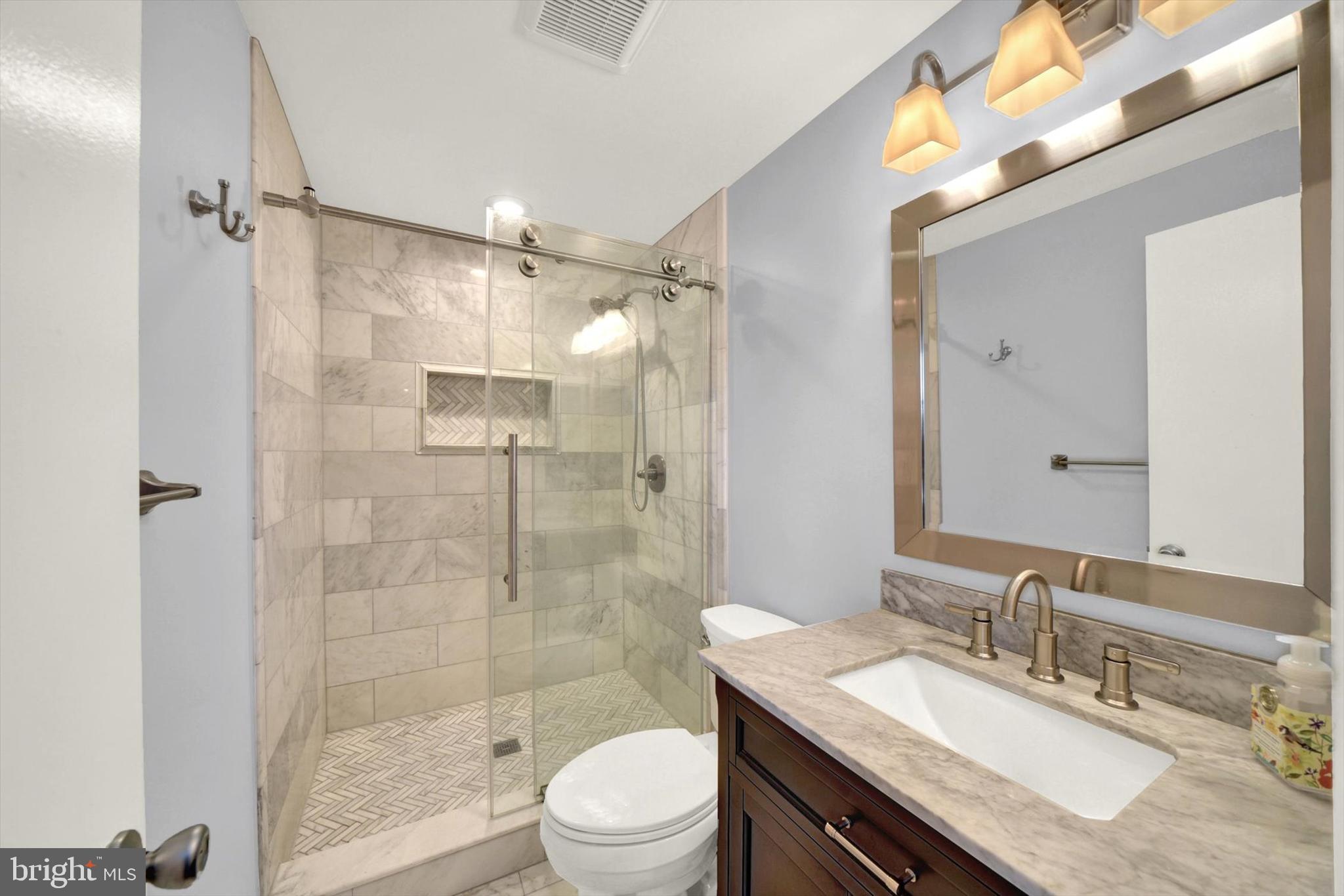 4211 Hanwell Road Randallstown, MD 21133 - Photo 25 of 51 Primary Bedroom En Suite Bathroom