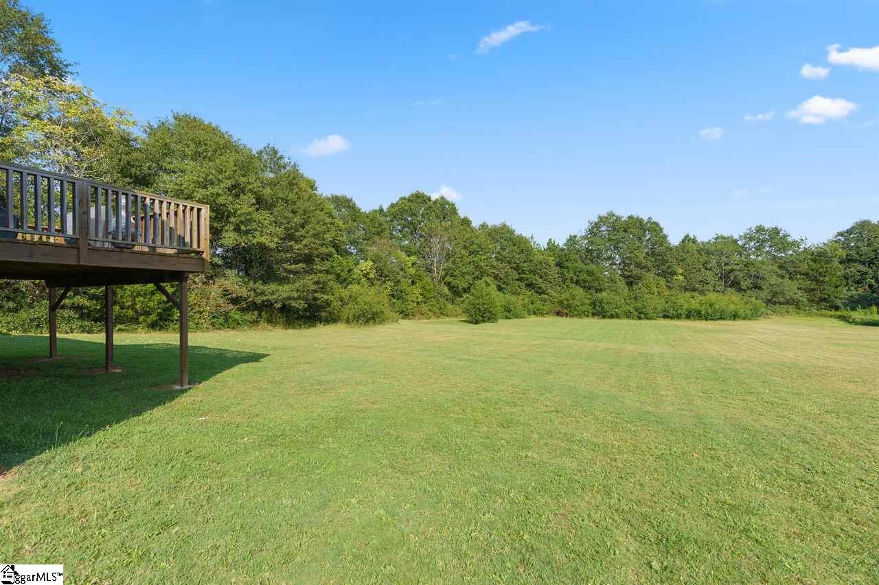 302 Webb Road Gray Court, SC 29645 - Photo 18 of 23