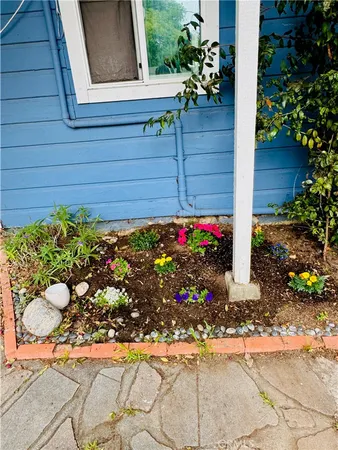$2,200 | 24263 Los Codona Avenue, Unit C, Torrance, CA 90505