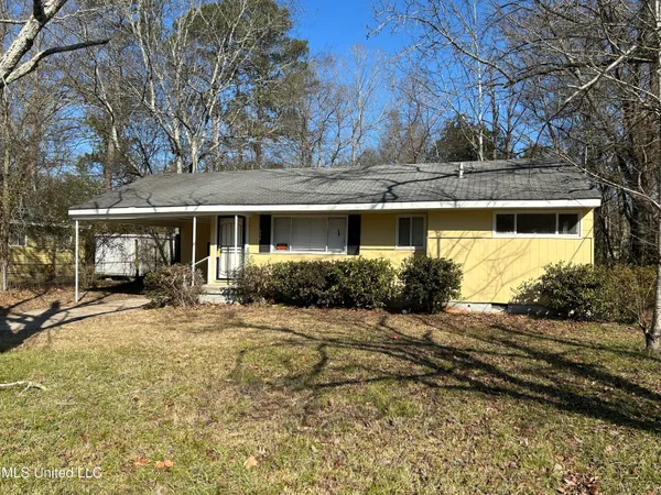 $950 | 230 Savanna Street, Jackson, MS 39212