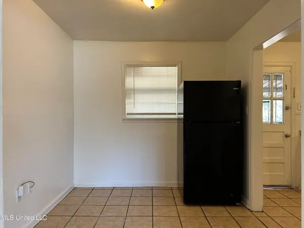 $950 | 230 Savanna Street, Jackson, MS 39212