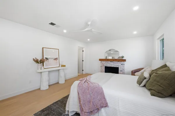 $1,825,000 | 2610 Chestnut Avenue, Carlsbad, CA 92010