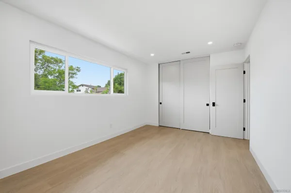 $1,825,000 | 2610 Chestnut Avenue, Carlsbad, CA 92010