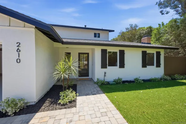 $1,825,000 | 2610 Chestnut Avenue, Carlsbad, CA 92010