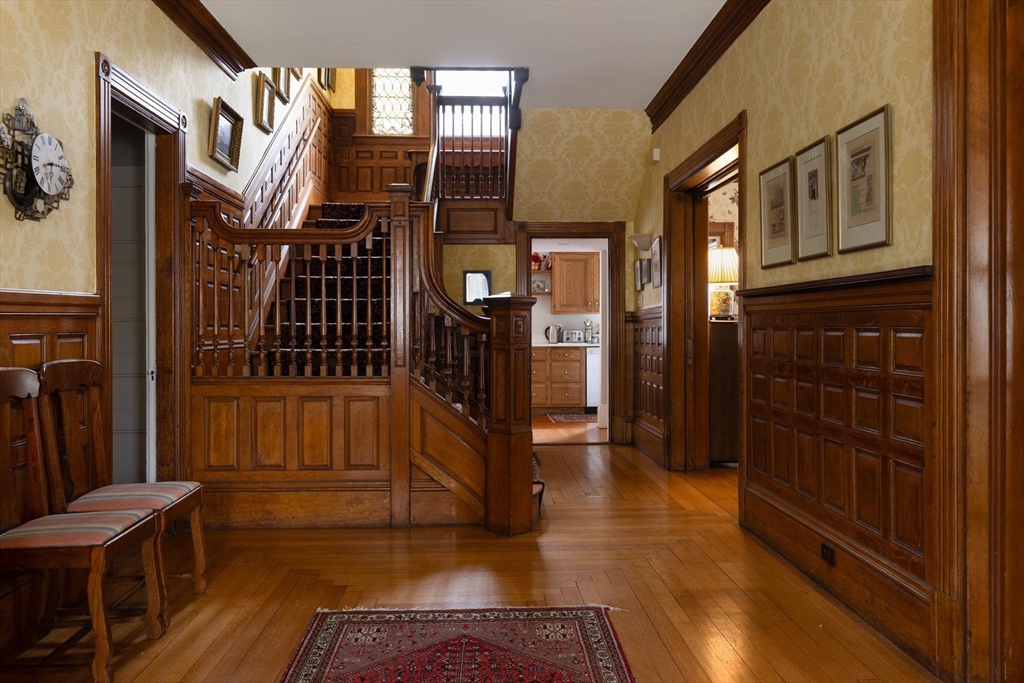 11 Abbottsford Road Brookline, MA 02446 - Photo 3 of 23