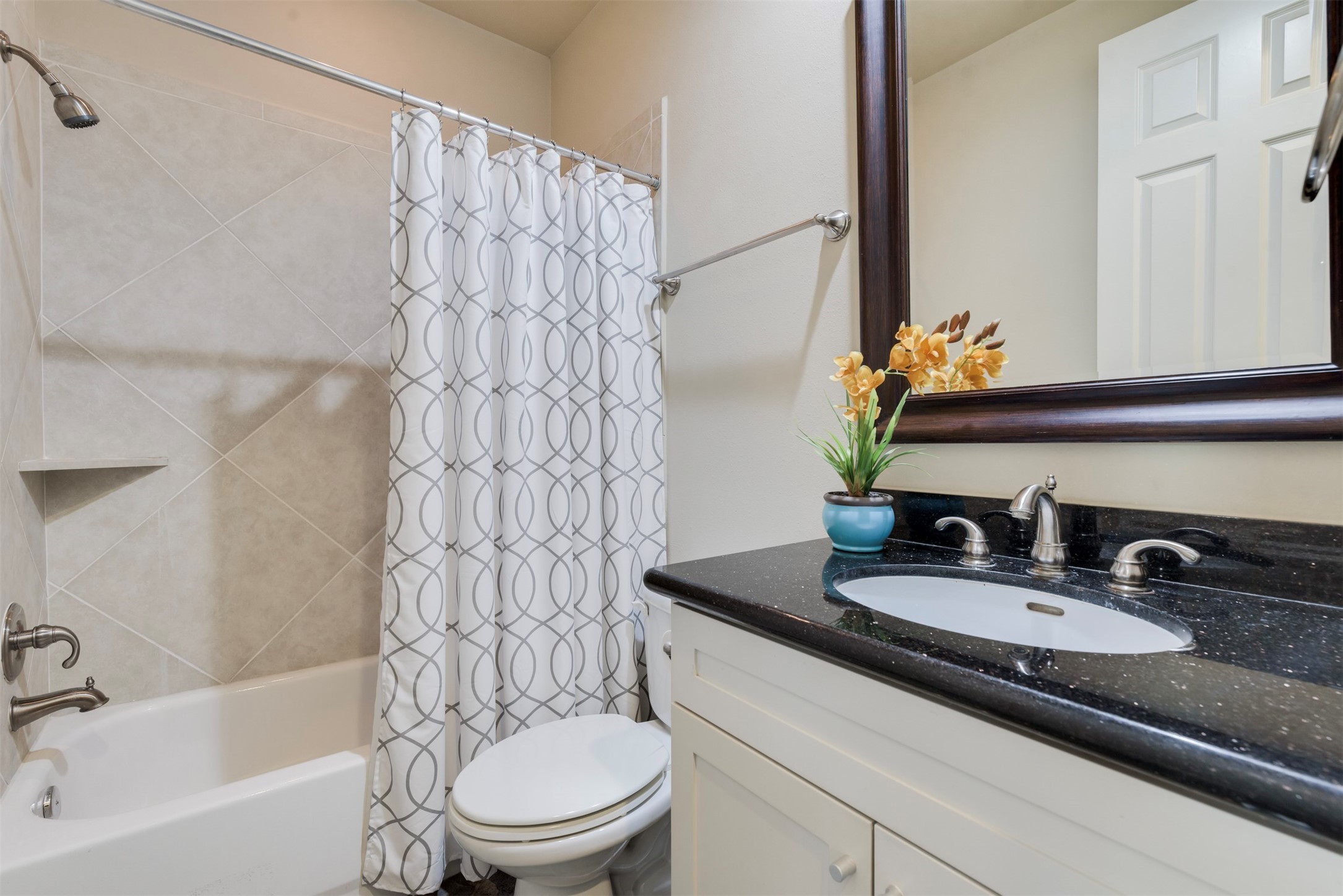1716 Edwards Street Houston, TX 77007 - Photo 9 of 41