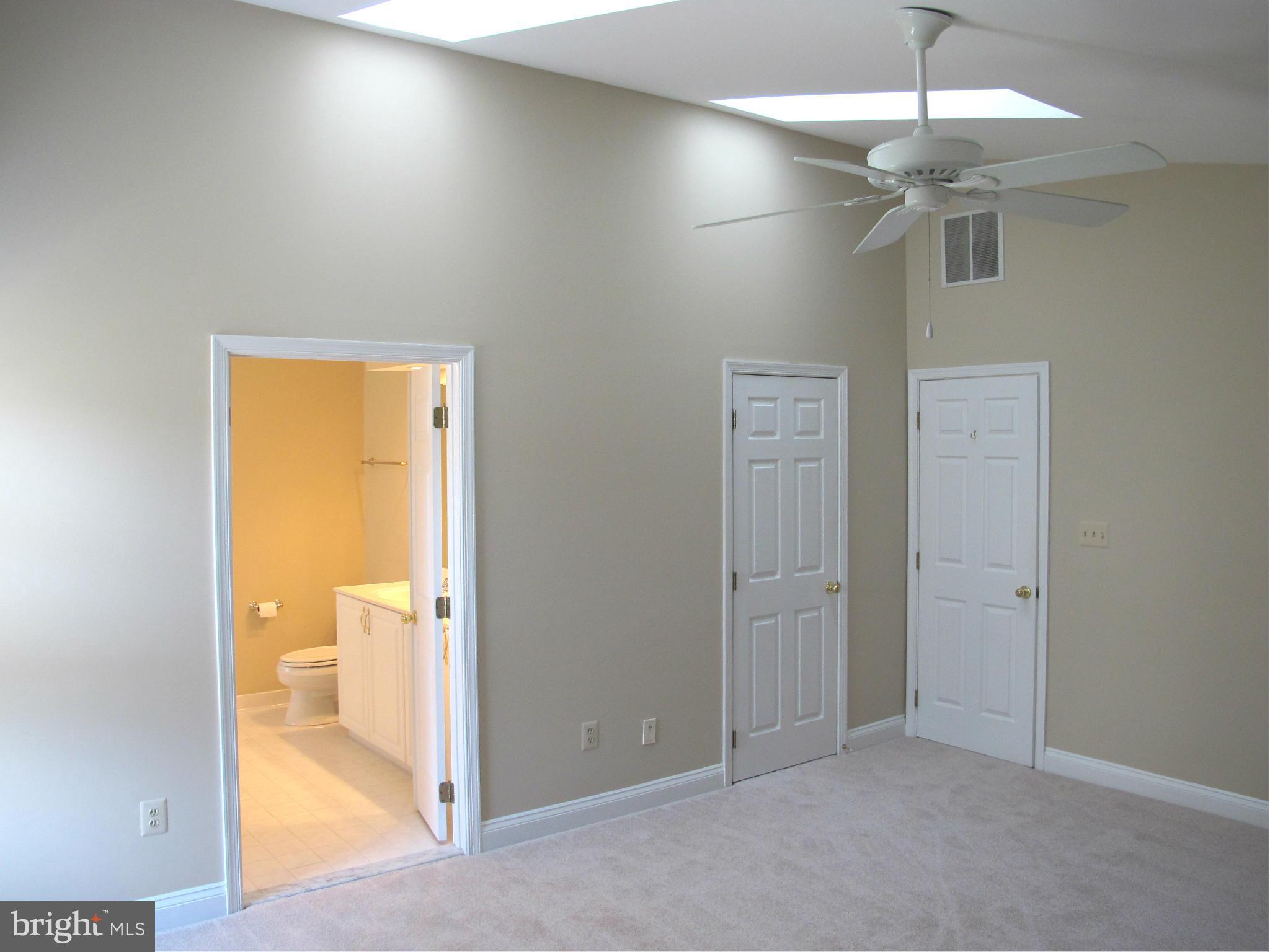 1916 Manor Grove Road Annapolis, MD 21401 - Photo 13 of 27 Bedroom (Master)