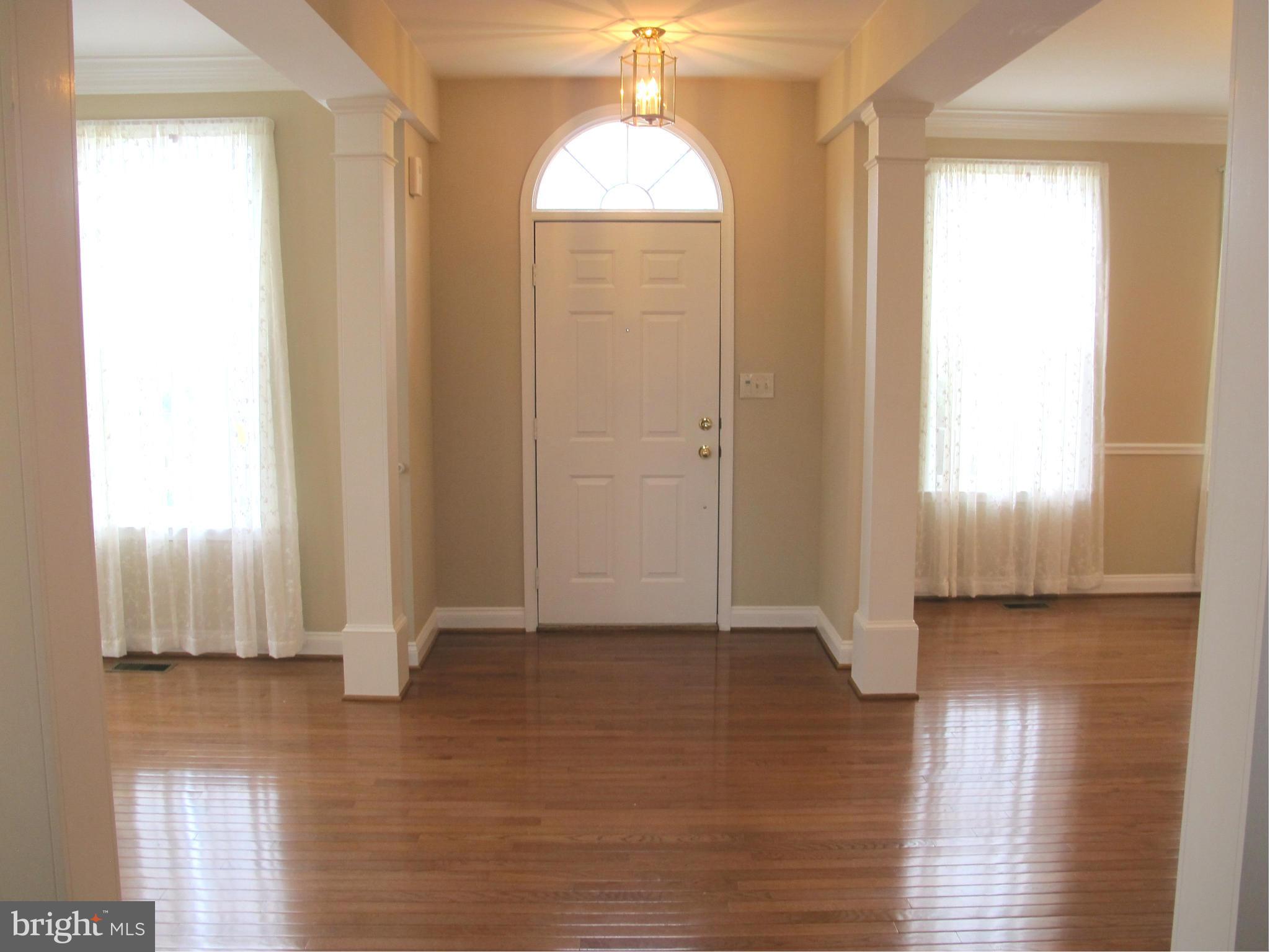 1916 Manor Grove Road Annapolis, MD 21401 - Photo 8 of 27 Interior (General)