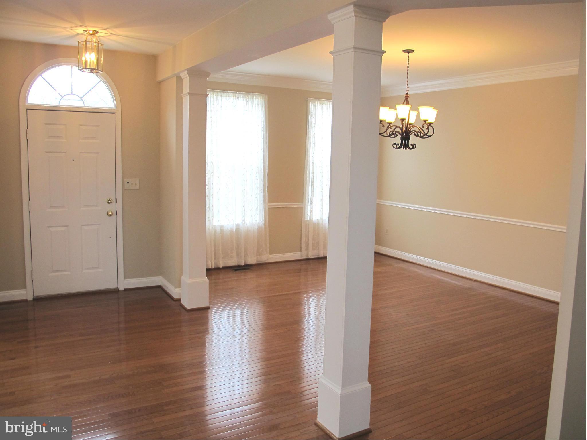 1916 Manor Grove Road Annapolis, MD 21401 - Photo 9 of 27 Dining Room