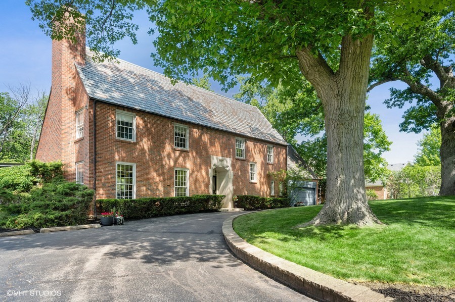 994 Bluff Road Glencoe, IL 60022 - Photo 2 of 33