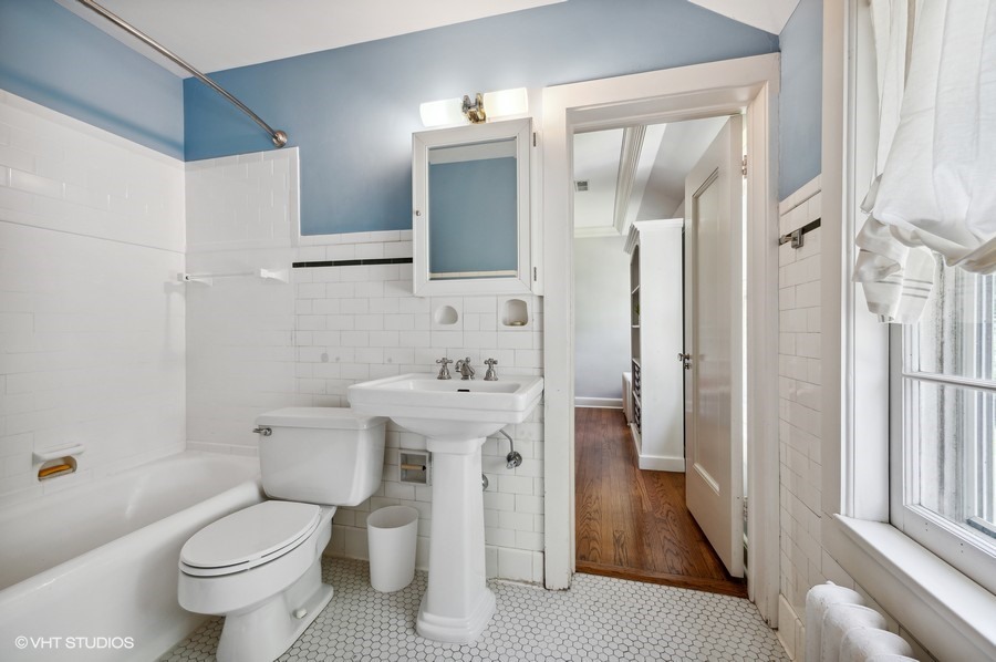 994 Bluff Road Glencoe, IL 60022 - Photo 23 of 33