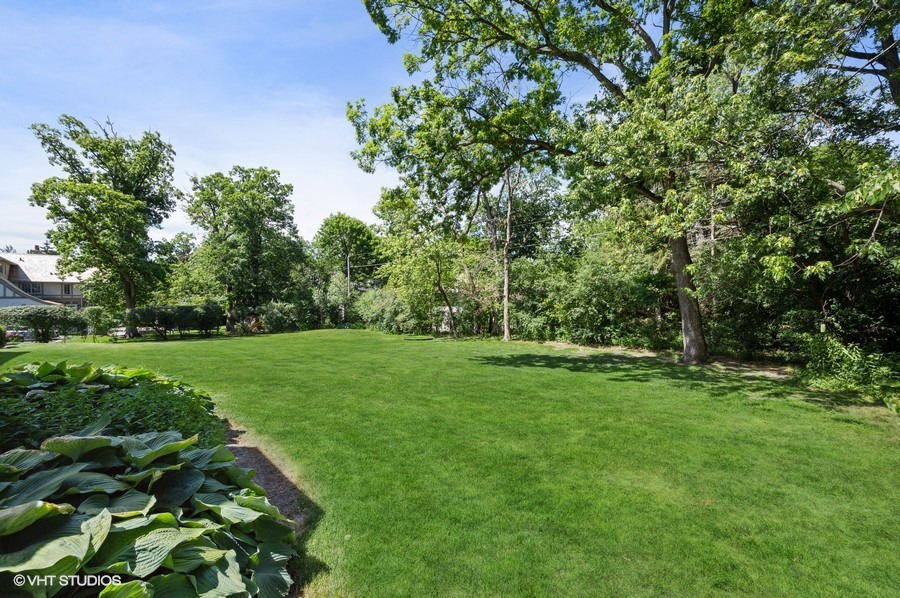 994 Bluff Road Glencoe, IL 60022 - Photo 29 of 33