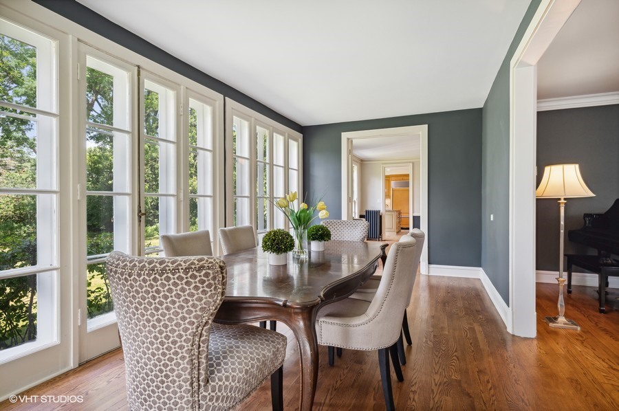 994 Bluff Road Glencoe, IL 60022 - Photo 9 of 33