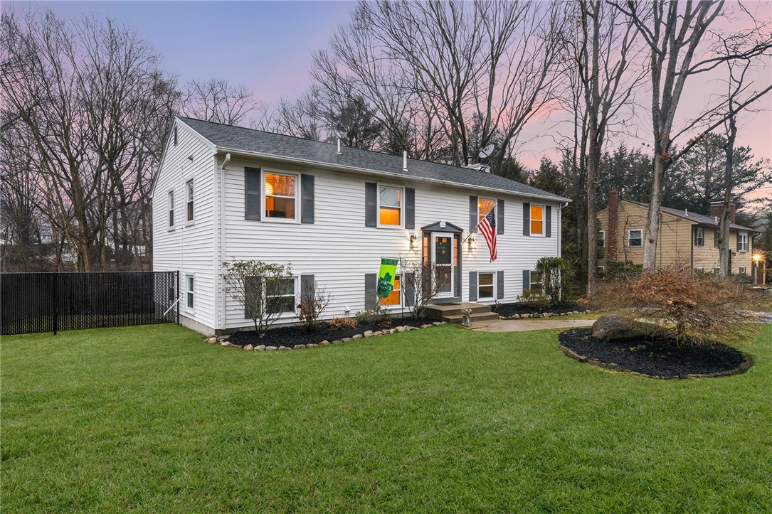 129 Nottingham Drive West Warwick, RI 02893 - Photo 1 of 39