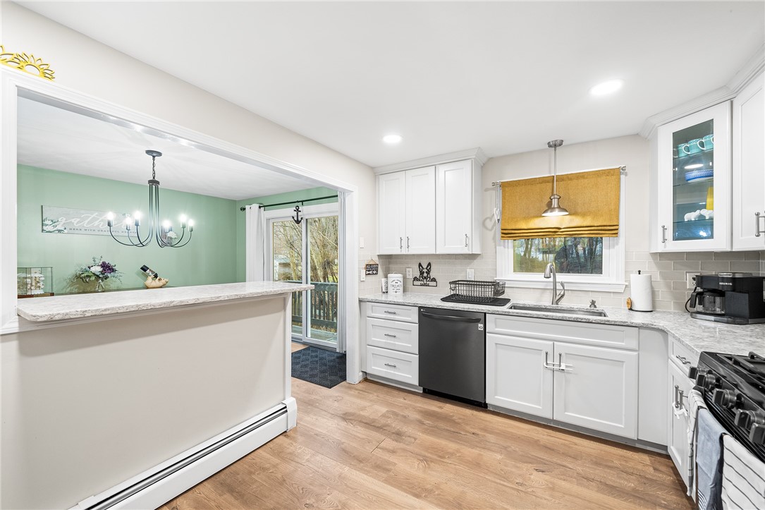 129 Nottingham Drive West Warwick, RI 02893 - Photo 18 of 39