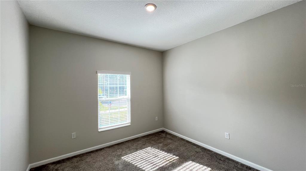16466 Glassy Loch Loop Clermont, FL 34714 - Photo 7 of 37 a view of room and window