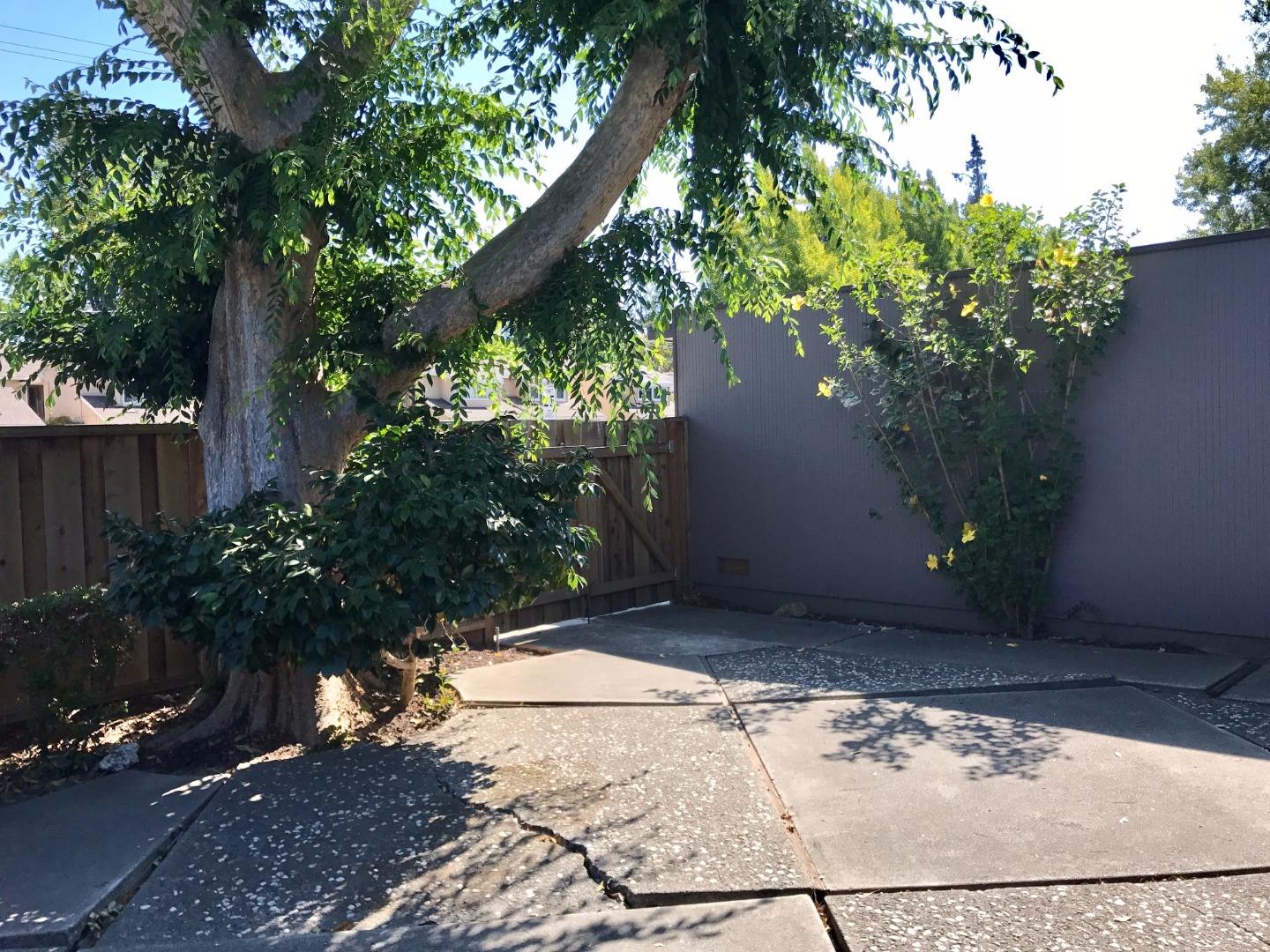 6087 Bollinger Road Cupertino, CA 95014 - Photo 18 of 20