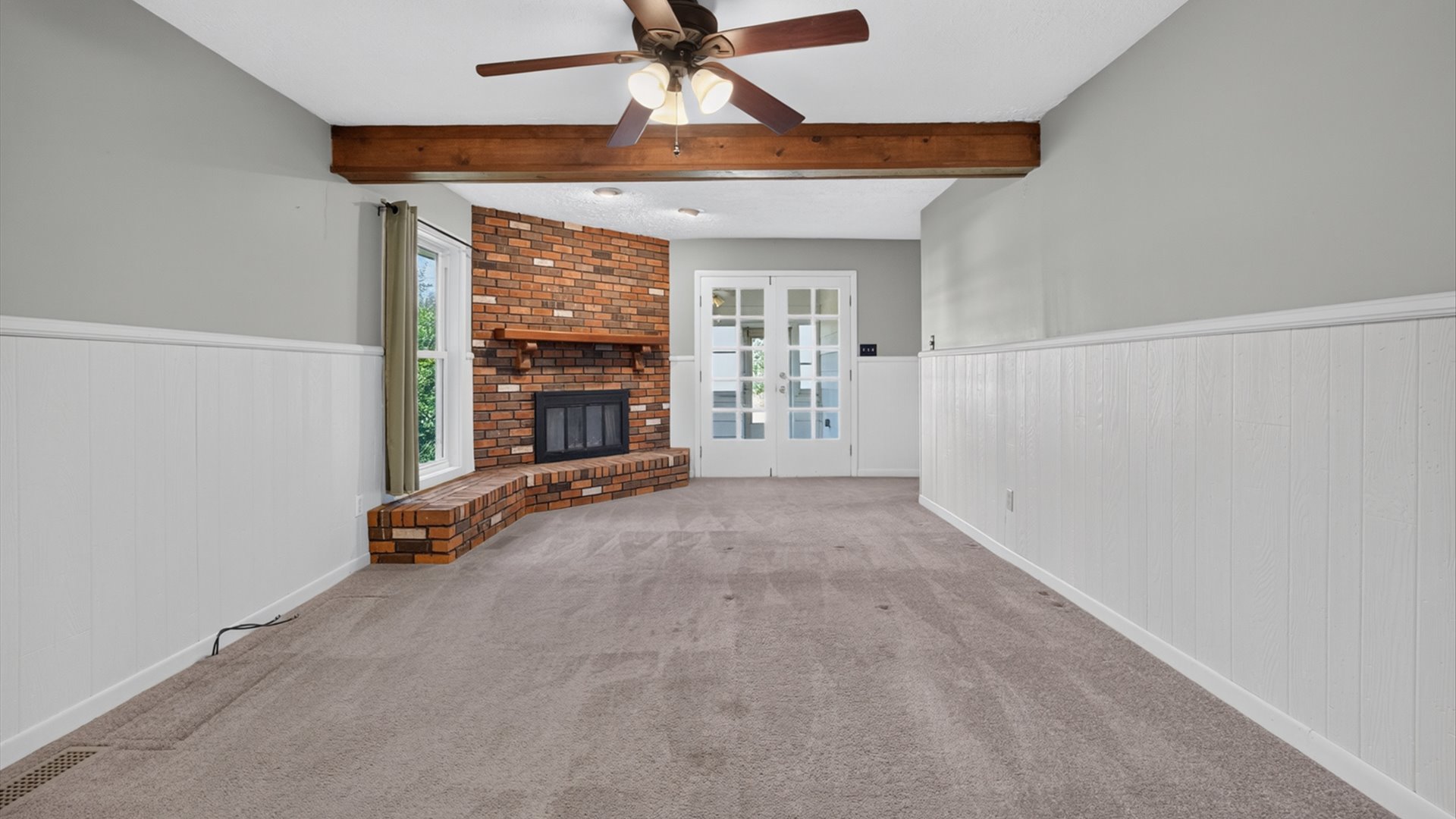 919 Vale Street Bloomington, IL 61701 - Photo 11 of 40