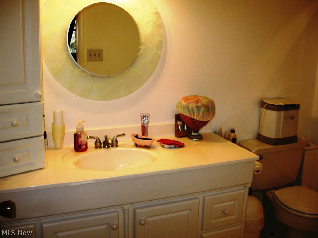 3609 Tallmadge Road Kent, OH 44240 - Photo 19 of 25 master full bath