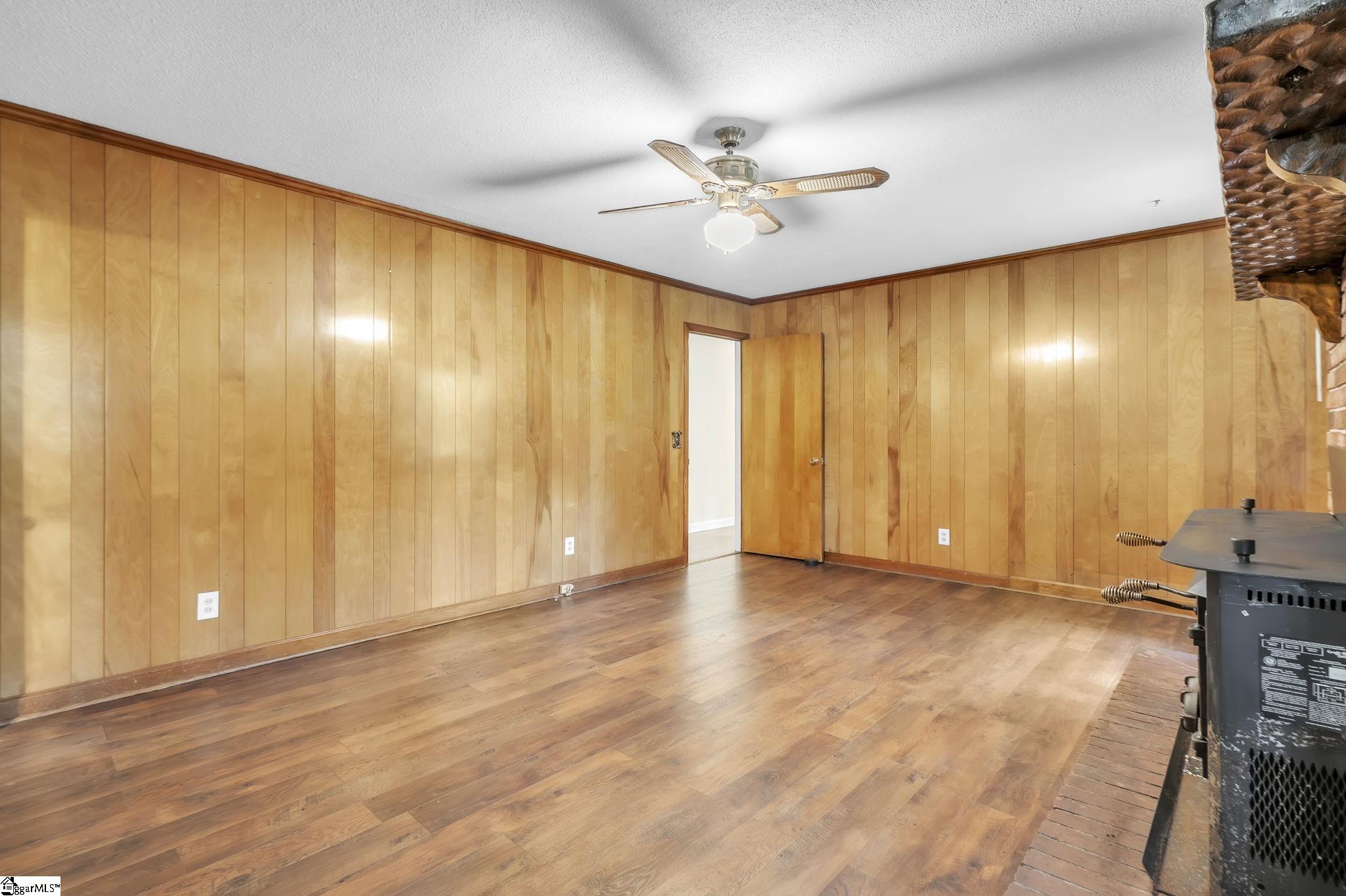 201 Calhoun Road Belton, SC 29627 - Photo 18 of 26