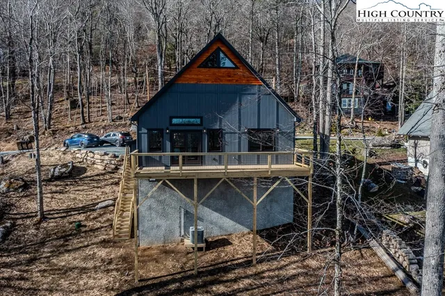 $649,000 | 111 Village Cluster Road, Beech Mountain, NC 28604