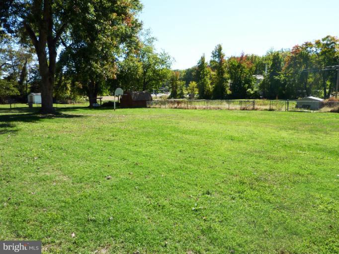 4117 Anderson Road Triangle, VA 22172 - Photo 11 of 30 a view of green field