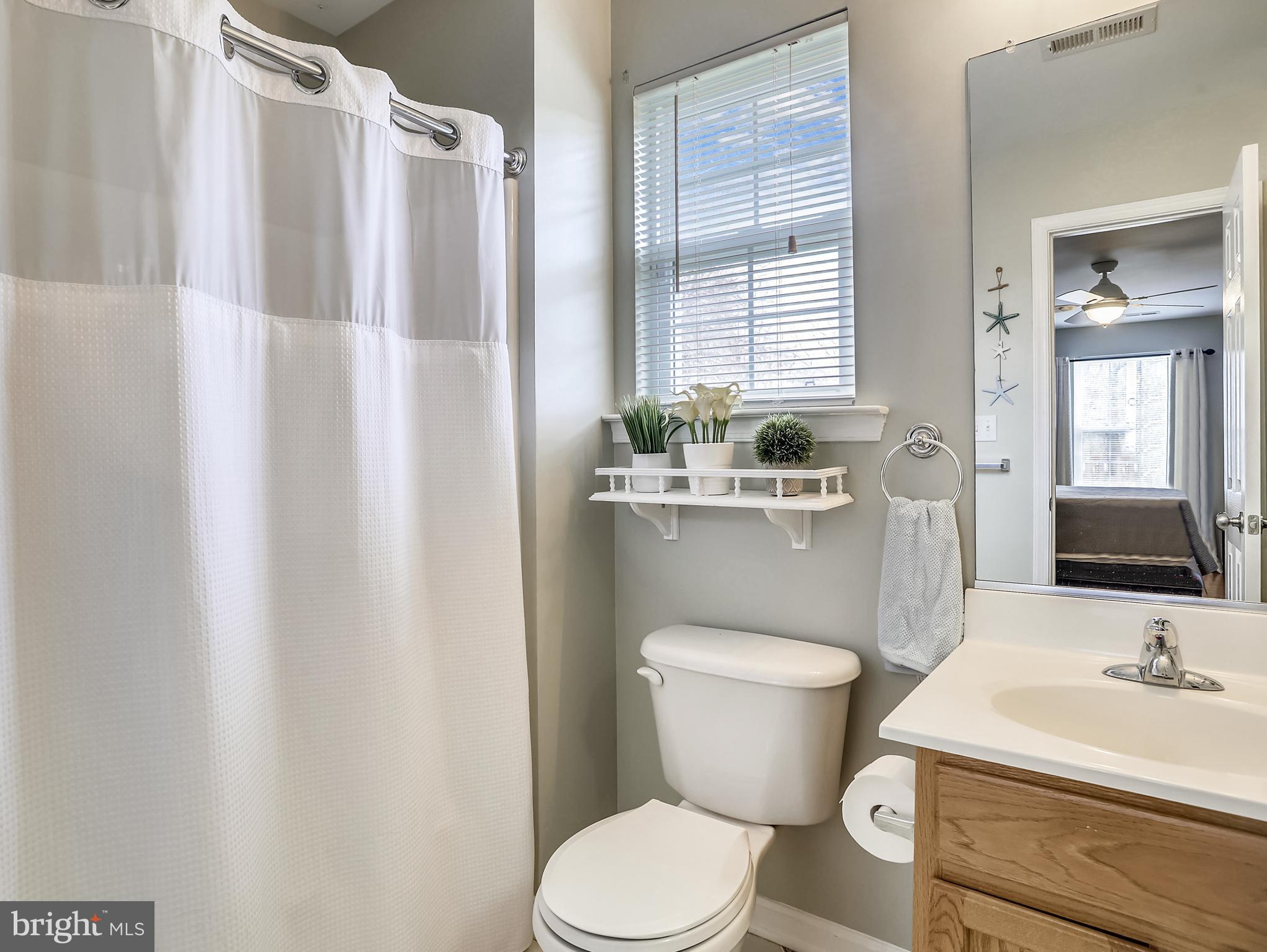 4823 Atwell Road Shady Side, MD 20764 - Photo 15 of 28 Private bathroom.