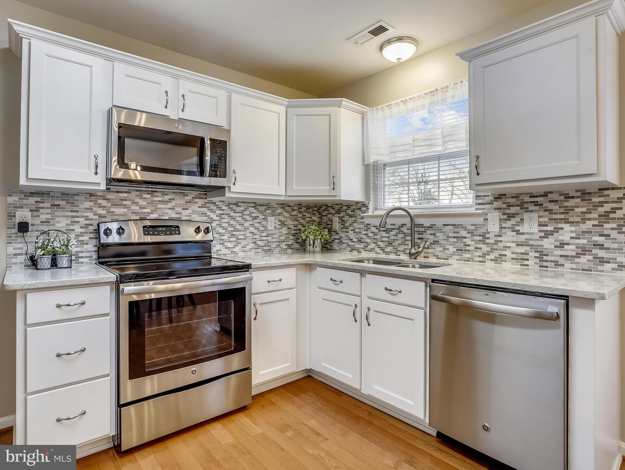 4823 Atwell Road Shady Side, MD 20764 - Photo 8 of 28 Professionally remodeled kitchen.