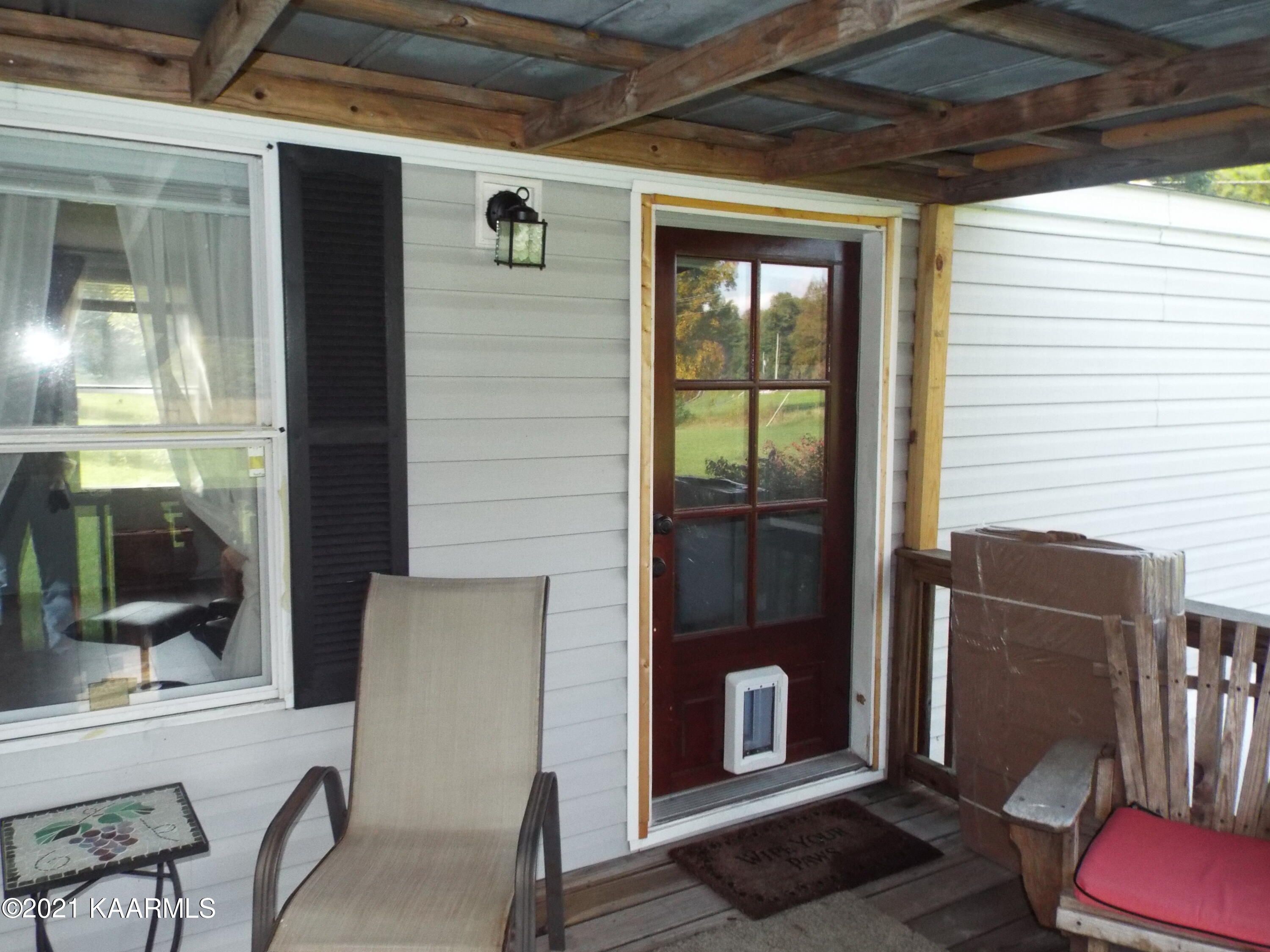 5451 Mayland Road Crossville, TN 38571 - Photo 2 of 25 DSCF3898