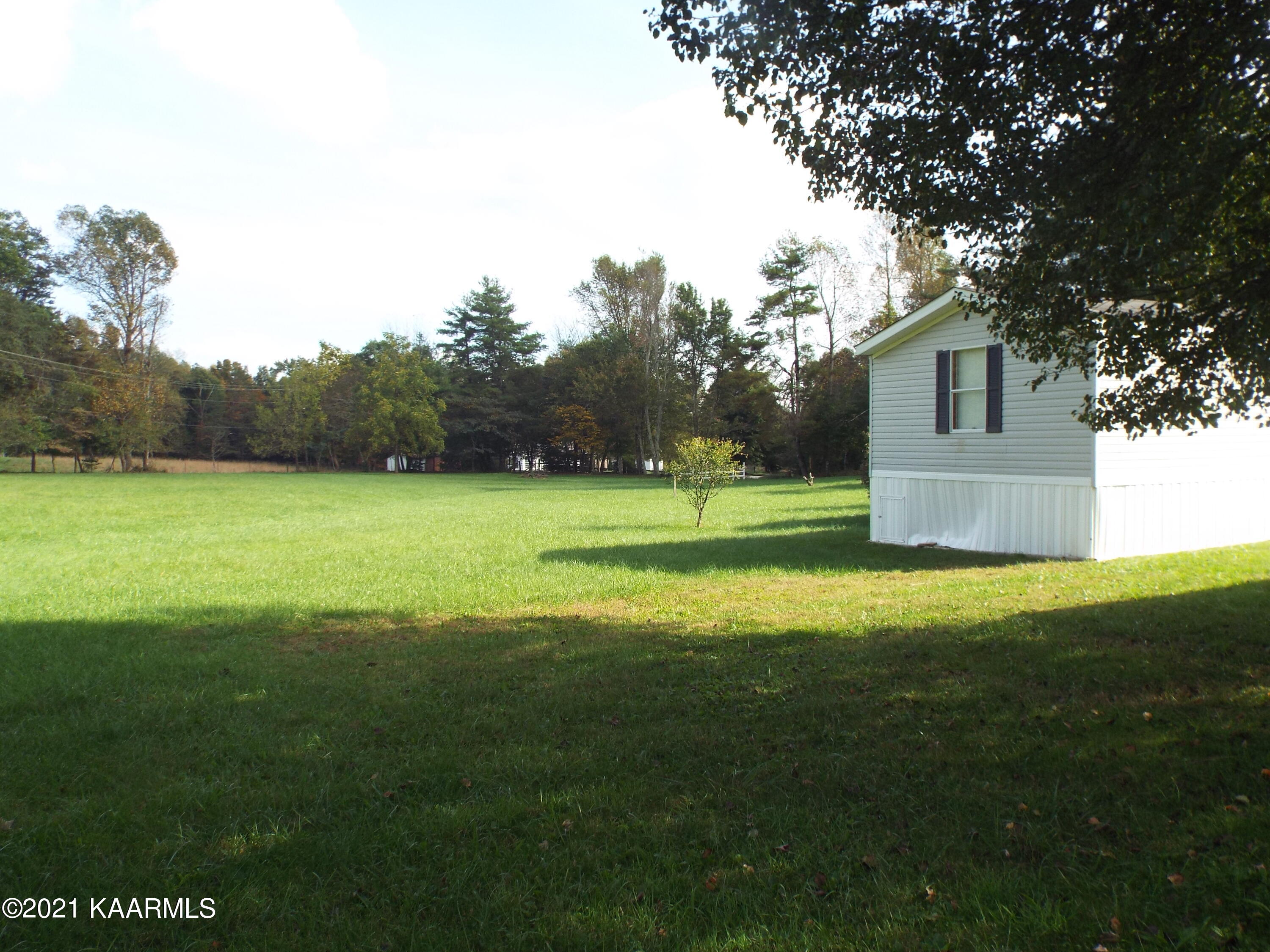 5451 Mayland Road Crossville, TN 38571 - Photo 11 of 25 DSCF3896