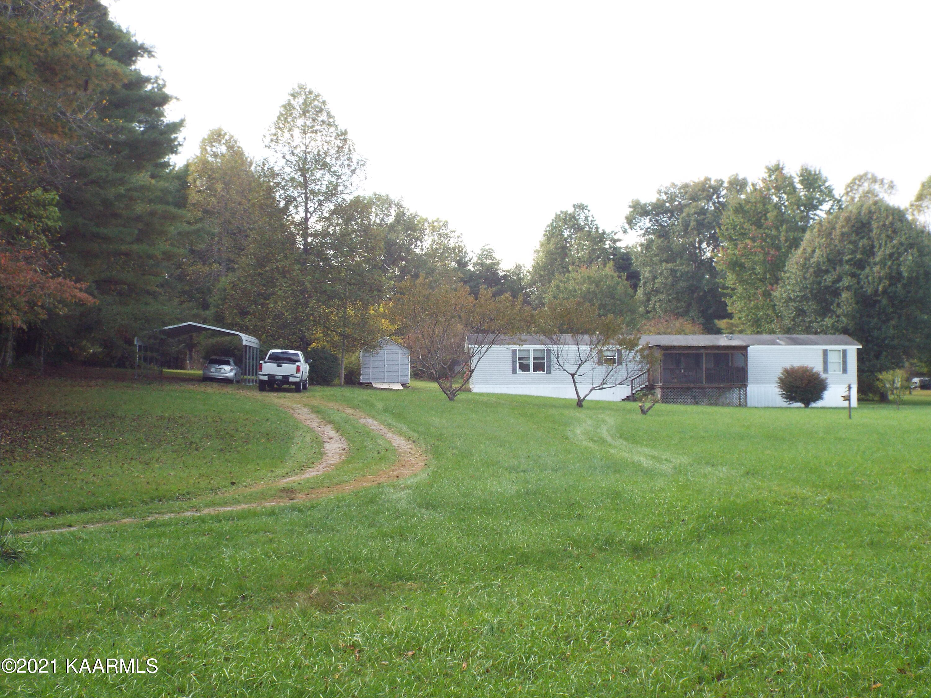 5451 Mayland Road Crossville, TN 38571 - Photo 4 of 25 DSCF3889