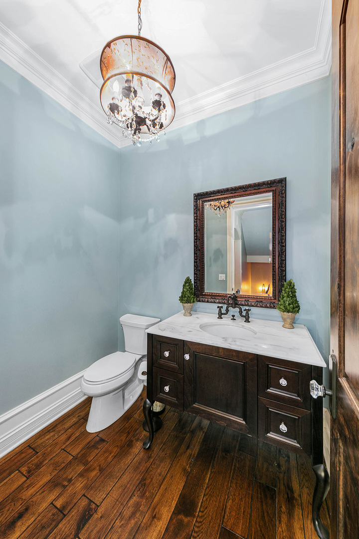 900 East Hillside Road Naperville, IL 60540 - Photo 26 of 73